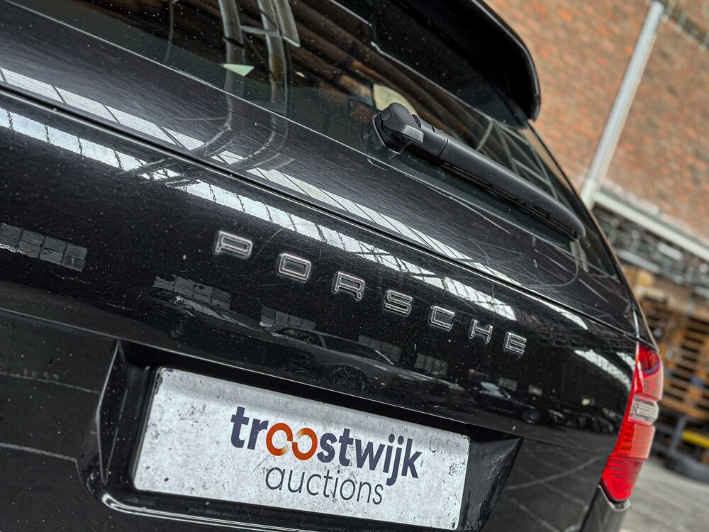 Porsche Cayenne 3.0 D V6 240pk 2009, 82-JDT-1