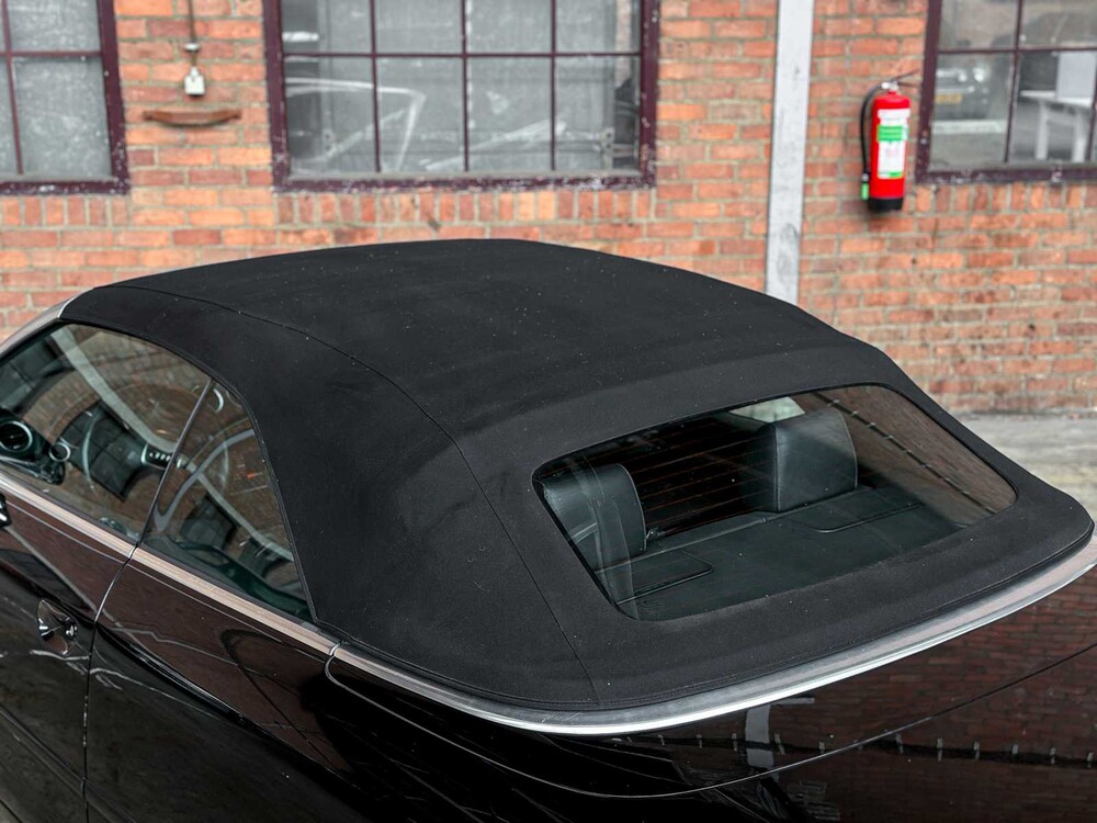 Audi A4 Cabriolet 3.2 FSI V6 Quattro Pro Line 256pk 2006, 70-SR-RL Youngtimer