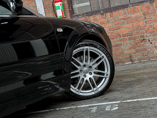 Audi A4 Cabriolet 3.2 FSI V6 Quattro Pro Line 256pk 2006, 70-SR-RL Youngtimer