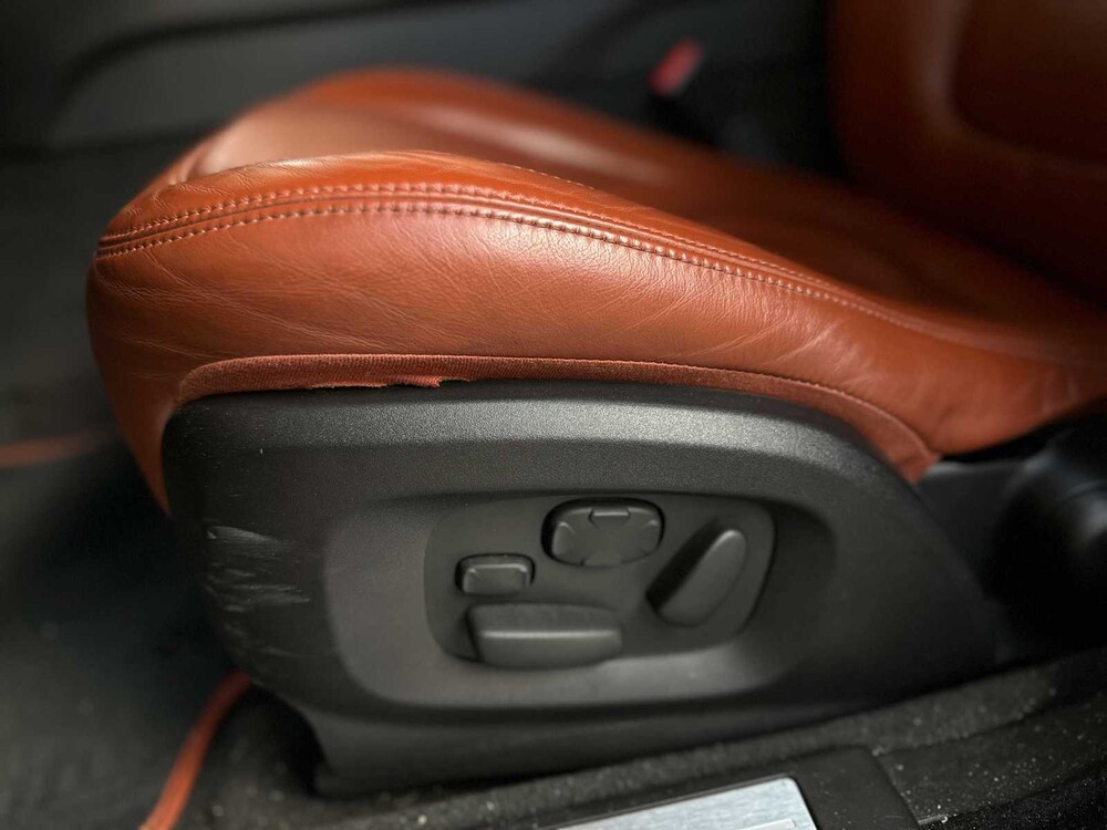 Jaguar XF SV8 4.2 Supercharged 416pk 2008 (Origineel-NL), 31-ZL-GR Youngtimer