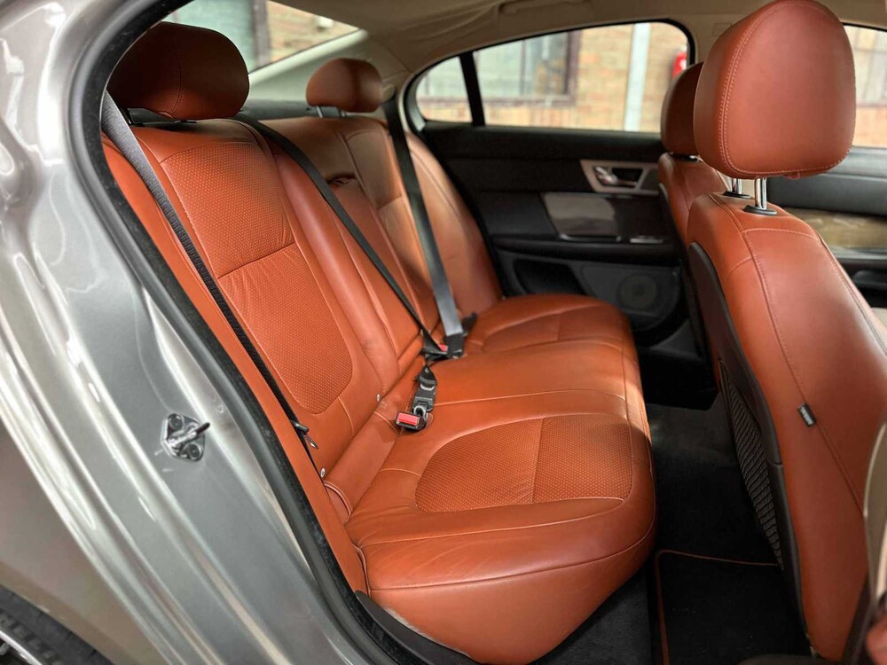 Jaguar XF SV8 4.2 Supercharged 416pk 2008 (Origineel-NL), 31-ZL-GR Youngtimer