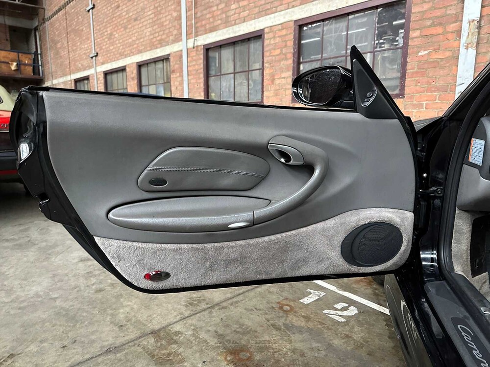 Porsche 911 Carrera 3.4 996 300pk 1999 Youngtimer (69.000 km)