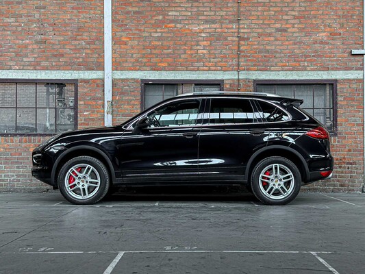 Porsche Cayenne Turbo 4.8 V8 493pk 2010