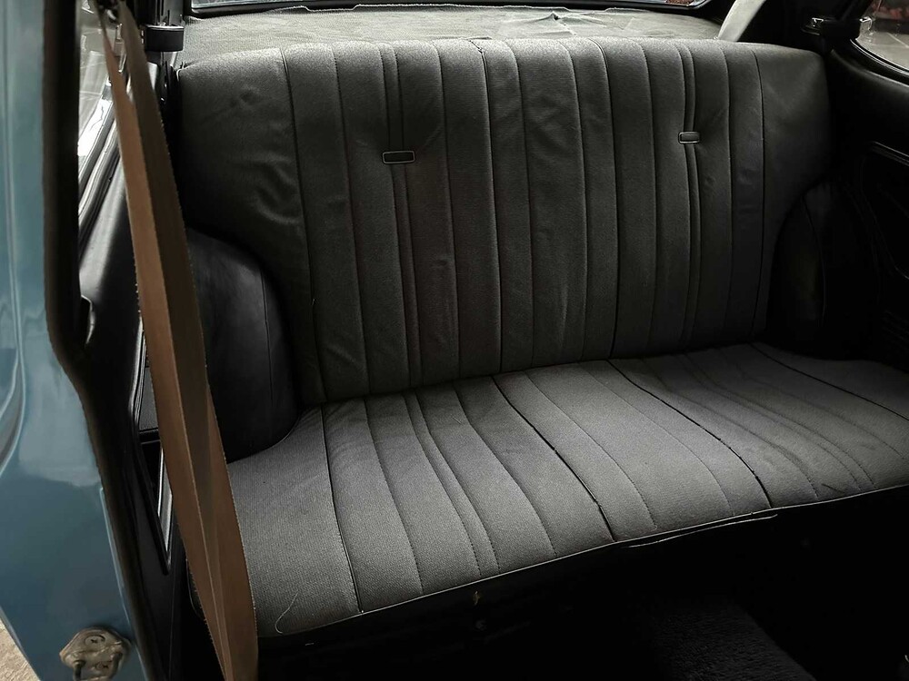 Toyota Carina 1.6 de Luxe 75pk 1976, 51-ME-99