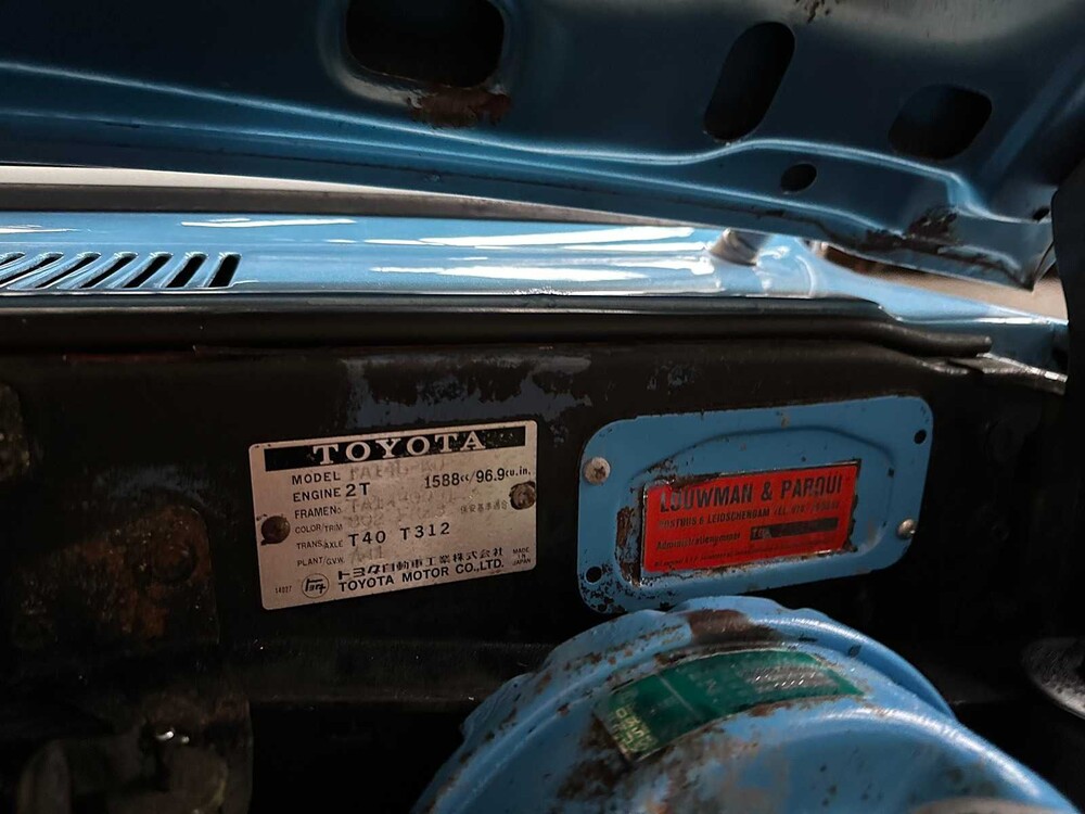 Toyota Carina 1.6 de Luxe 75pk 1976, 51-ME-99