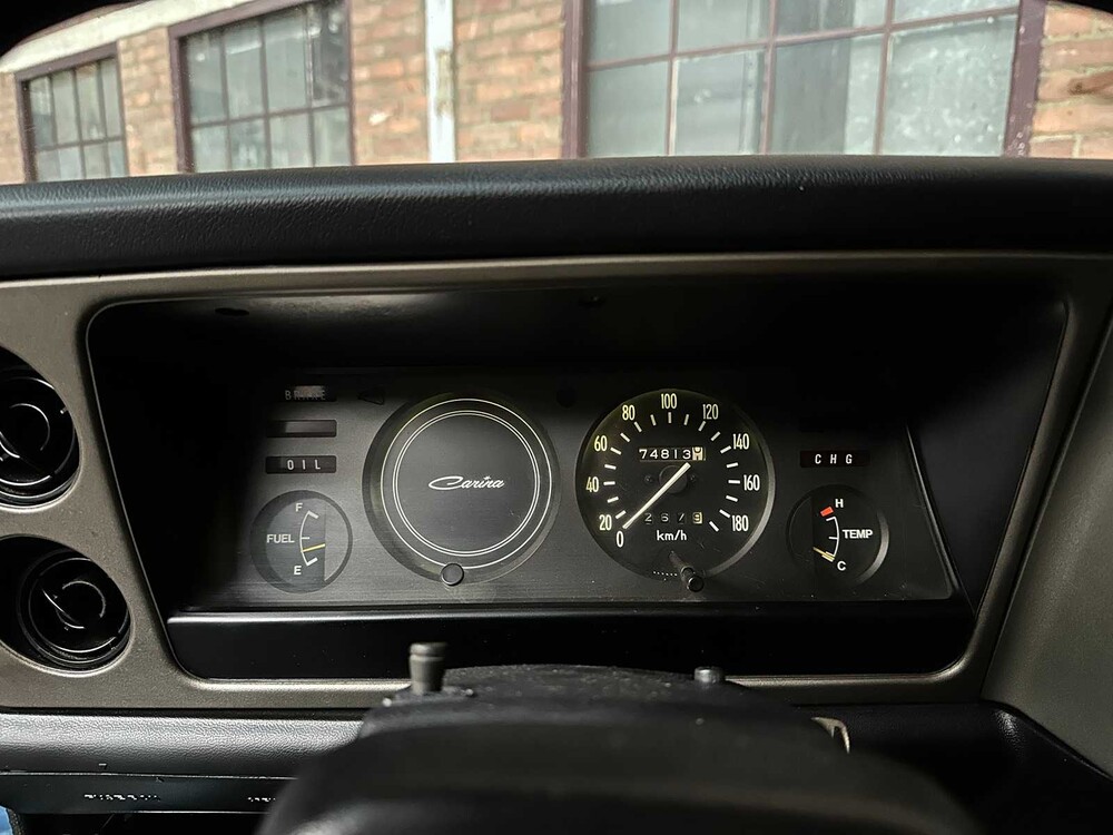 Toyota Carina 1.6 de Luxe 75pk 1976, 51-ME-99