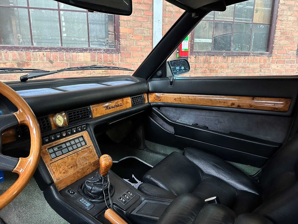 Maserati 424 245pk 1990, SJ-ZH-13