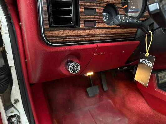 Ford Mustang Cabriolet 112pk 1983, HF-JR-24