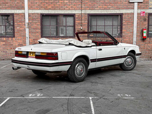 Ford Mustang Cabriolet 112pk 1983, HF-JR-24