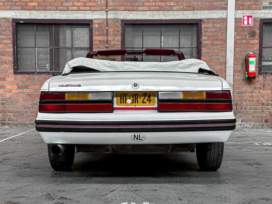 Ford Mustang Cabriolet 112pk 1983, HF-JR-24