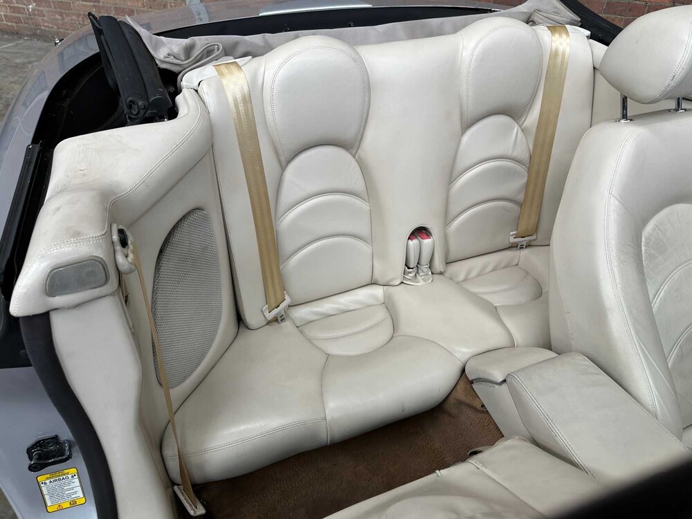 Jaguar XKR 4.0 V8 Convertible  363pk 2001 (LPG) , N-457-KK Youngtimer