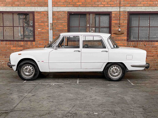 Alfa Romeo Giulia Nuova Super 1600 1.6 1979 (Origineel-NL + 3e eigenaar), HZ-05-BV