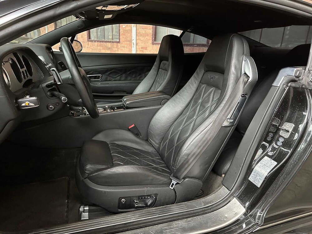 Bentley Continental GT 6.0 W12 525PK 2007 Youngtimer (30.000km)