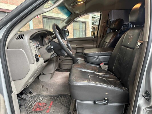 Dodge Ram 1500 4.7l V8 magnum 243pk 2002, VSZ-46-Z