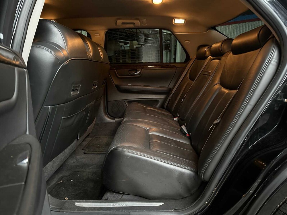 Cadillac Six Door Limousine Superior 6-Deurs 2010 Volgauto