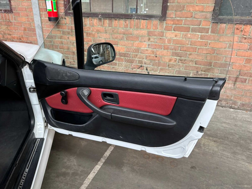 BMW Z3 Roadster 1.8 116pk 1997, 01-NV-HX