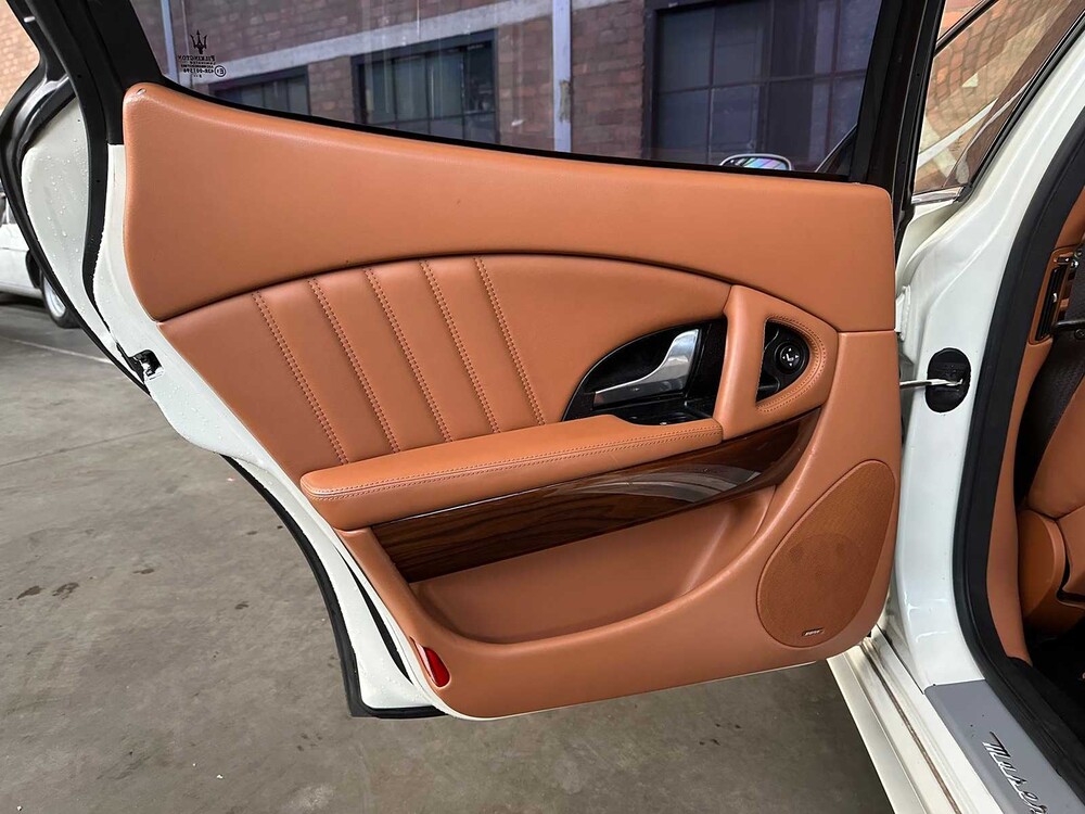 Maserati Quattroporte 4.2 V8 400pk 2005 Youngtimer