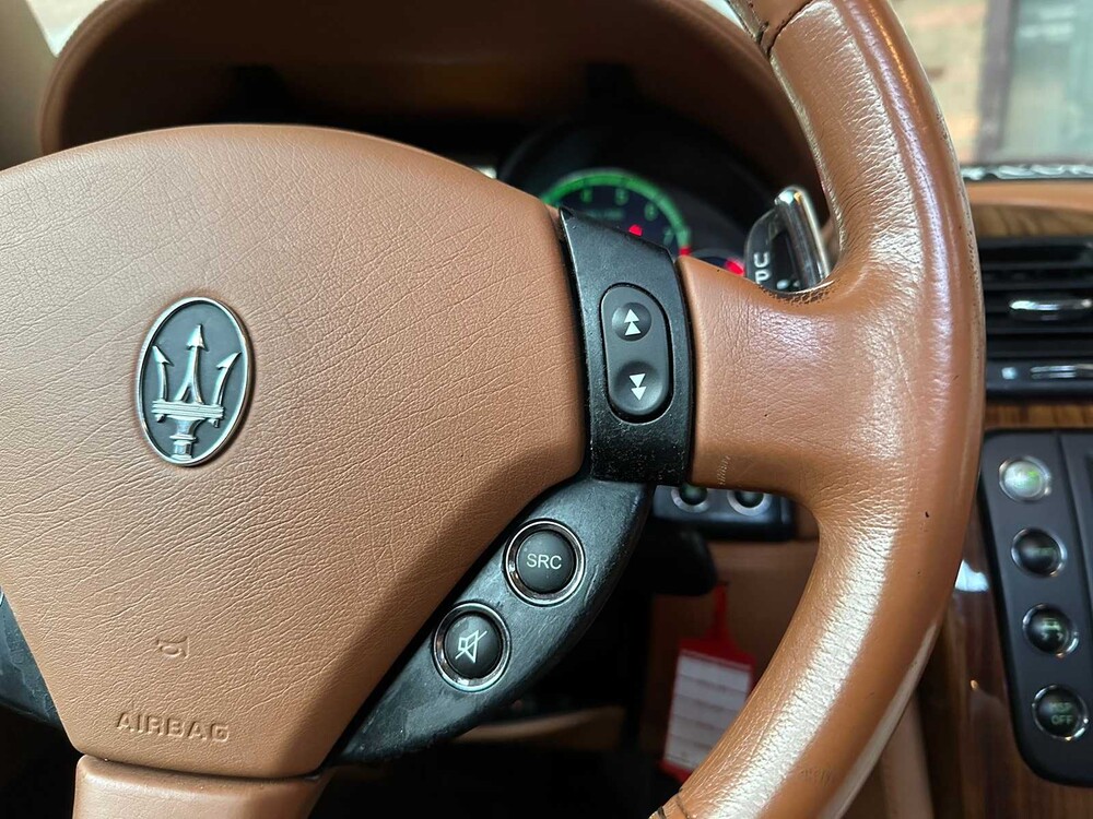 Maserati Quattroporte 4.2 V8 400pk 2005 Youngtimer