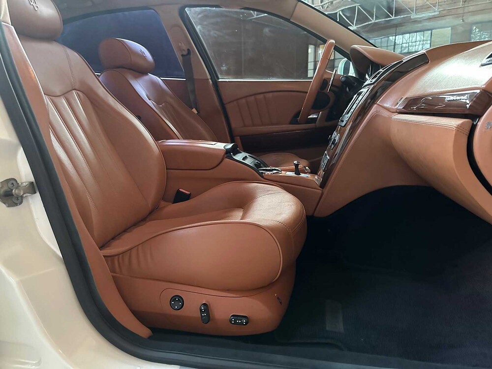 Maserati Quattroporte 4.2 V8 400pk 2005 Youngtimer