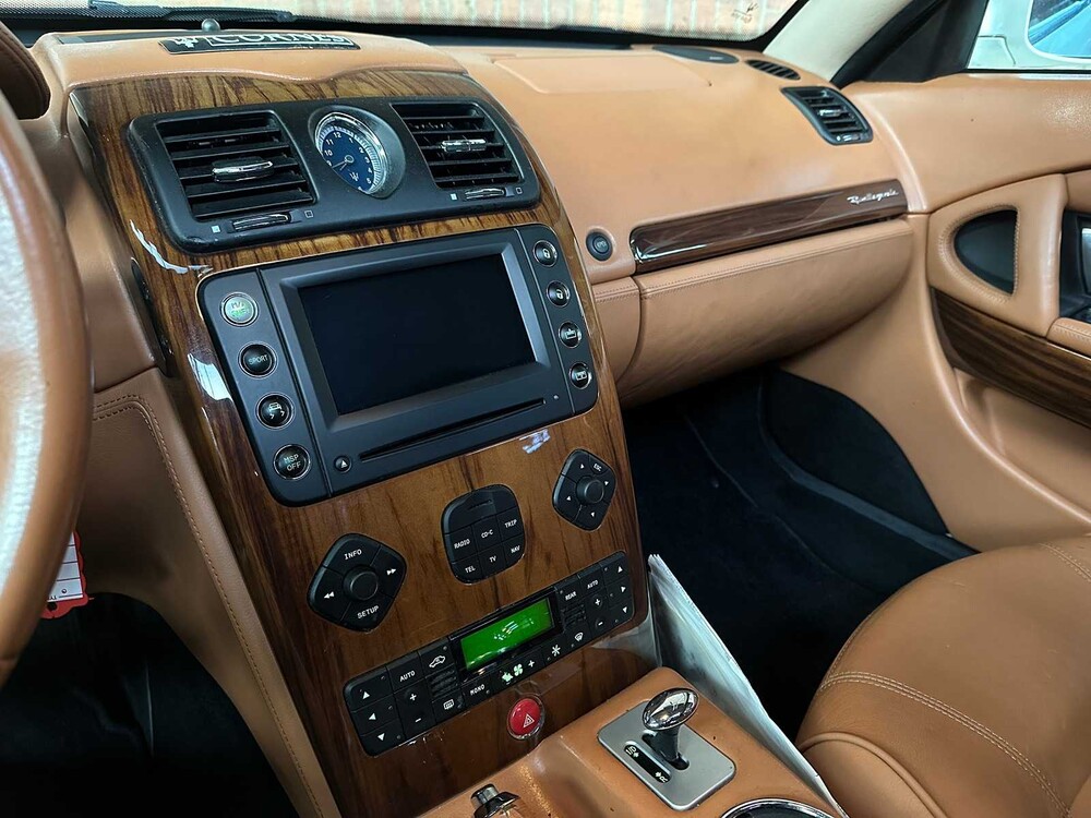 Maserati Quattroporte 4.2 V8 400pk 2005 Youngtimer