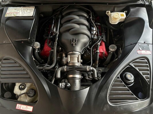 Maserati Quattroporte 4.2 V8 400pk 2005 Youngtimer