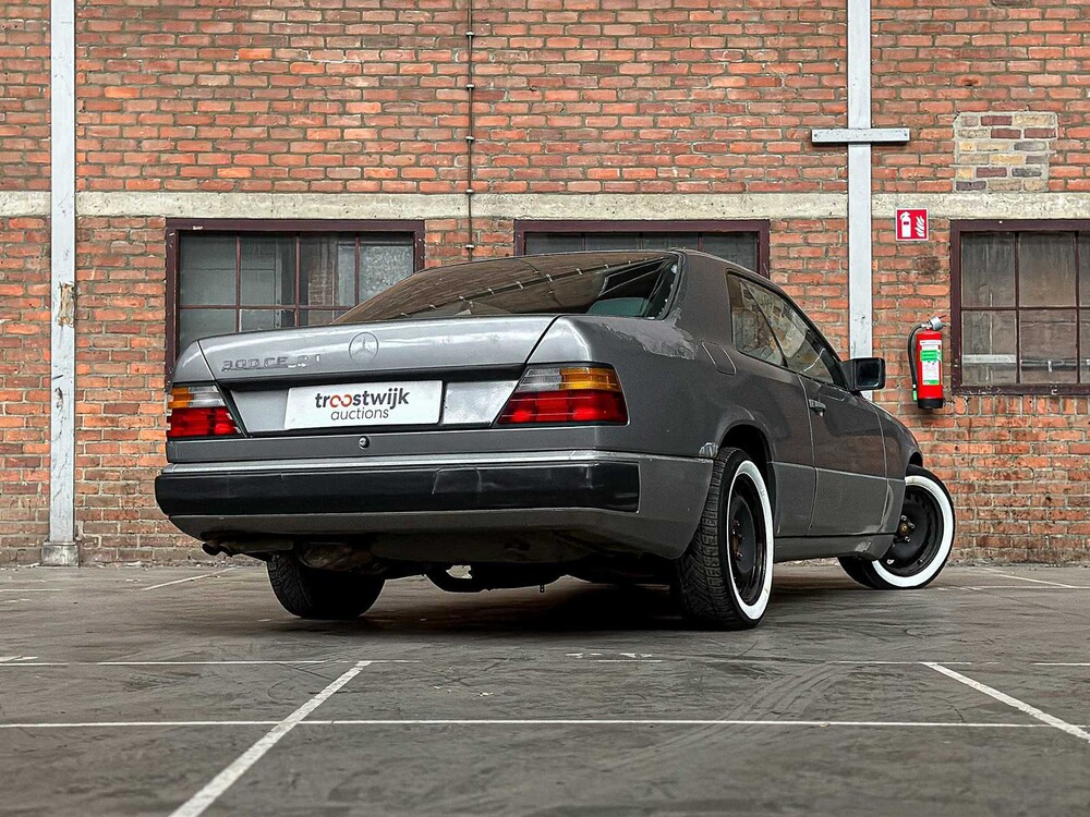 Mercedes-Benz 300 CE 200-500 (W124) 179pk 1988, LZ-BS-56