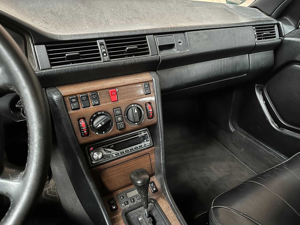 Mercedes-Benz 300 TE 200-500 (W124) Combi 179pk 1988, 61-ZJ-TZ