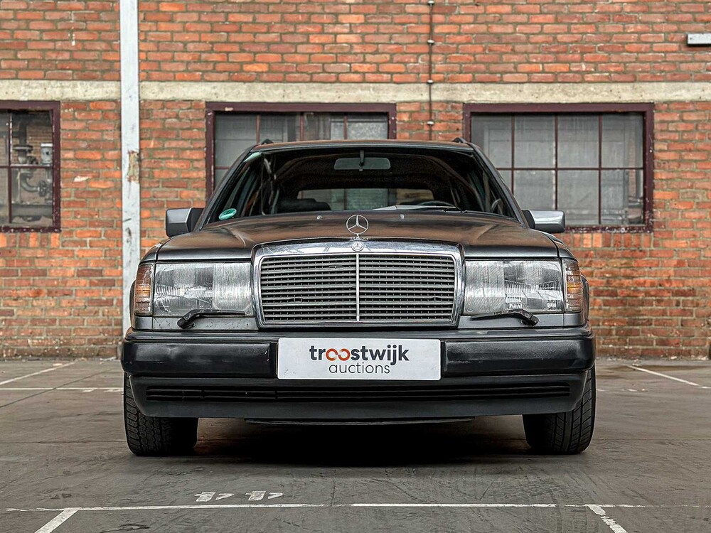 Mercedes-Benz 300 TE 200-500 (W124) Combi 179pk 1988, 61-ZJ-TZ