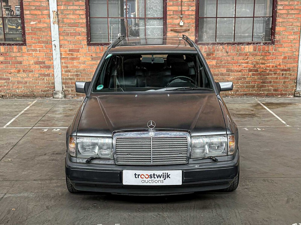 Mercedes-Benz 300 TE 200-500 (W124) Combi 179pk 1988, 61-ZJ-TZ