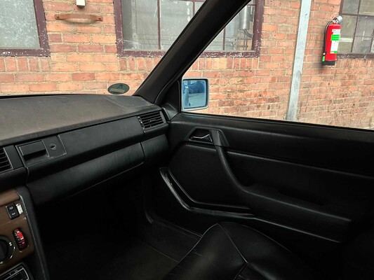 Mercedes-Benz 300 TE 200-500 (W124) Combi 179pk 1988, 61-ZJ-TZ