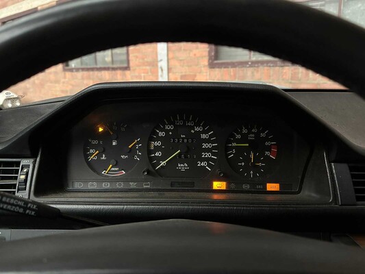 Mercedes-Benz 300 TE 200-500 (W124) Combi 179pk 1988, 61-ZJ-TZ