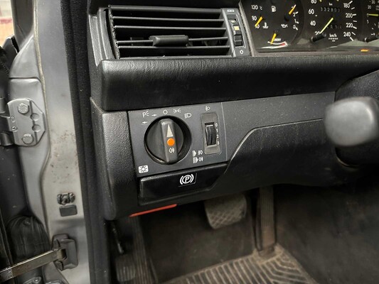 Mercedes-Benz 300 TE 200-500 (W124) Combi 179pk 1988, 61-ZJ-TZ