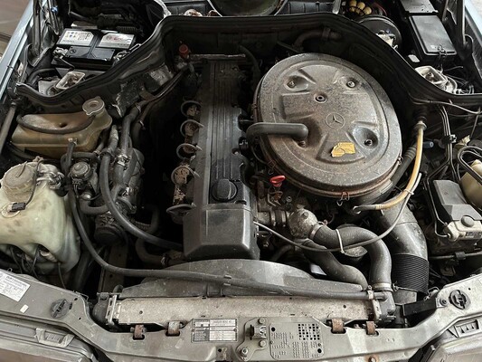 Mercedes-Benz 300 TE 200-500 (W124) Combi 179pk 1988, 61-ZJ-TZ