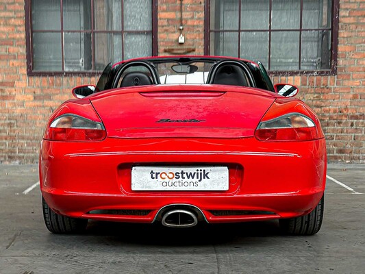 Porsche Boxster 986 Facelift 2.7 228pk 2004 Youngtimer