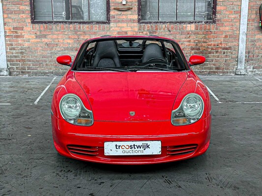 Porsche Boxster 986 Facelift 2.7 228pk 2004 Youngtimer