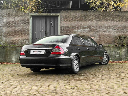 Mercedes-Benz E200 Limousine 2007 E-Klasse (Origineel-NL + 1e Eigenaar), 92-XK-RH Youngtimer