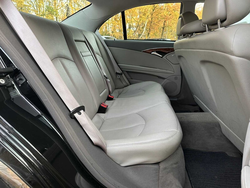 Mercedes-Benz E200 Limousine Kompressor 2007 E-klasse, 85-TV-XF Youngtimer