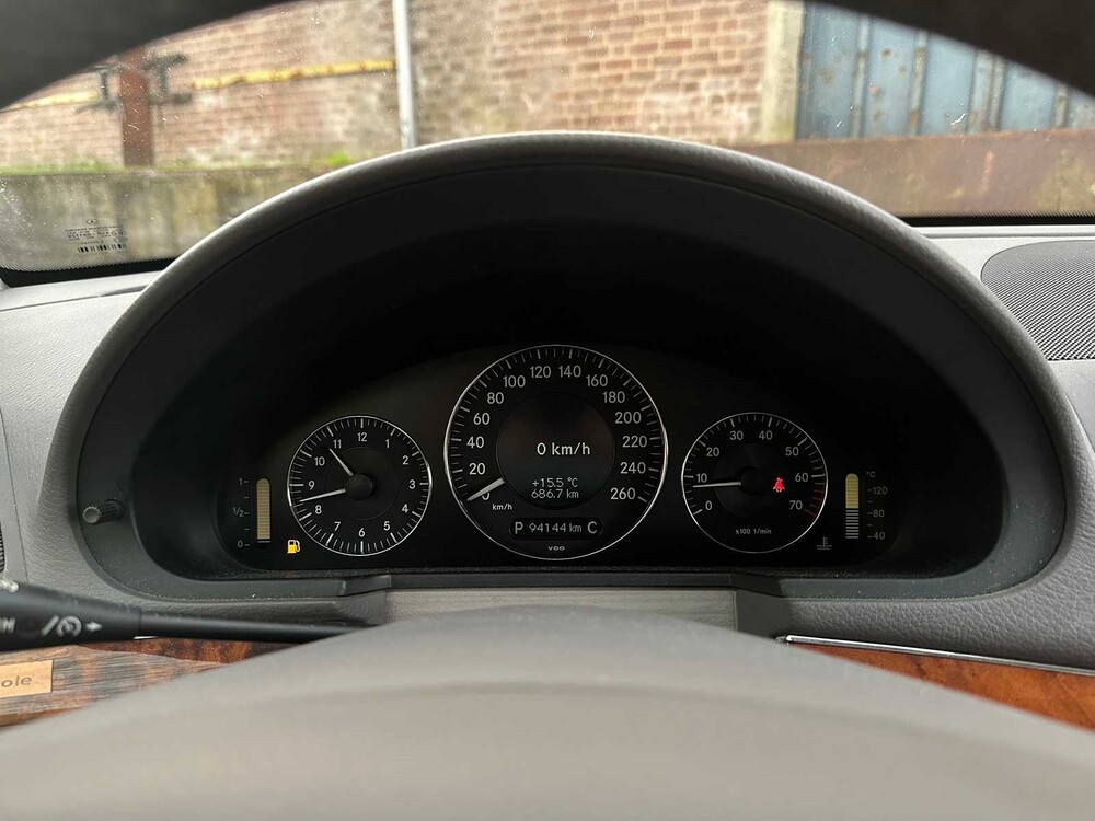 Mercedes-Benz E200 Limousine Kompressor 2007 E-klasse, 85-TV-XF Youngtimer