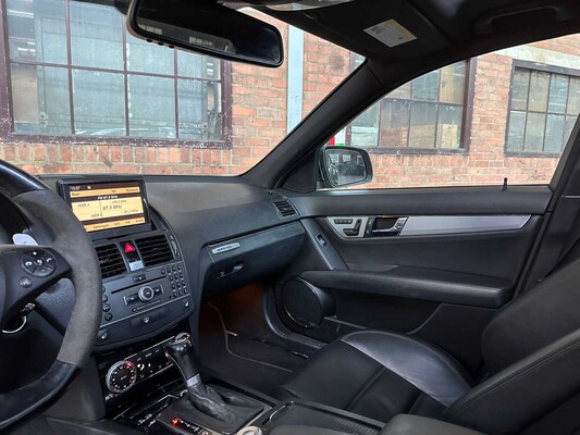 Mercedes-Benz C63 AMG 6.2 V8 457pk 2008 W204 C-Klasse, XZ-518-H Youngtimer