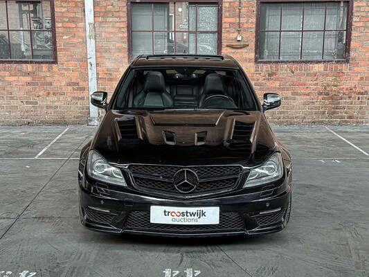 Mercedes-Benz C63 AMG 6.2 V8 457pk 2008 W204 C-Klasse, XZ-518-H Youngtimer