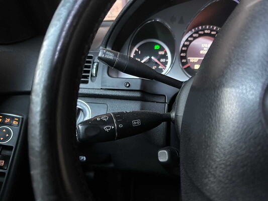 Mercedes-Benz C63 AMG 6.2 V8 457pk 2008 W204 C-Klasse, XZ-518-H Youngtimer