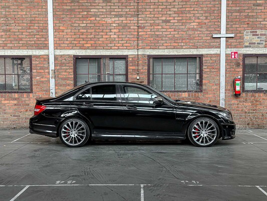 Mercedes-Benz C63 AMG 6.2 V8 457pk 2008 W204 C-Klasse, XZ-518-H Youngtimer