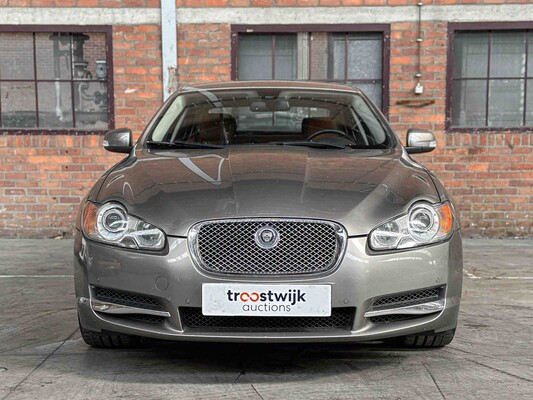 Jaguar XF SV8 4.2 Supercharged 416pk 2008 (Origineel-NL), 31-ZL-GR Youngtimer