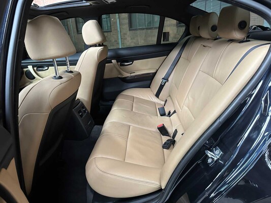 BMW M3 4.0 V8 E90 -MANUAL- 420PK 2008 3-Serie Youngtimer