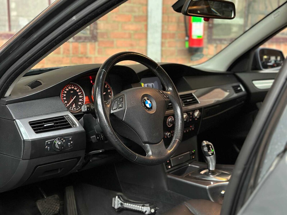 BMW 525i Business Line Edition II 218pk 2009 5-serie, 71-JXB-8 Youngtimer