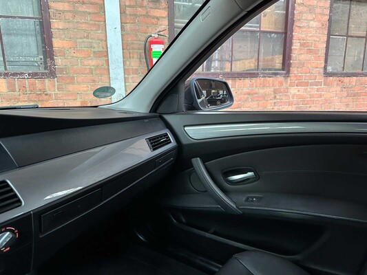 BMW 525i Business Line Edition II 218pk 2009 5-serie, 71-JXB-8 Youngtimer