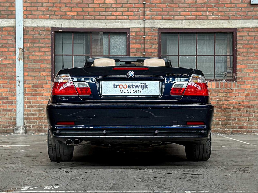 BMW 325Ci Executive 192pk 2002 (Origineel-NL) 3-serie Cabriolet, 11-JP-PG