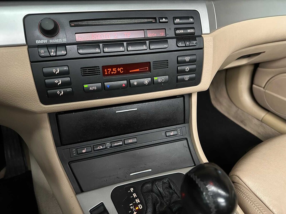 BMW 325Ci Executive 192pk 2002 (Origineel-NL) 3-serie Cabriolet, 11-JP-PG