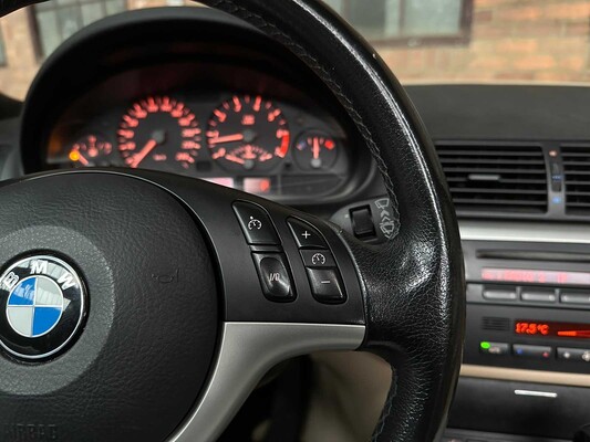 BMW 325Ci Executive 192pk 2002 (Origineel-NL) 3-serie Cabriolet, 11-JP-PG