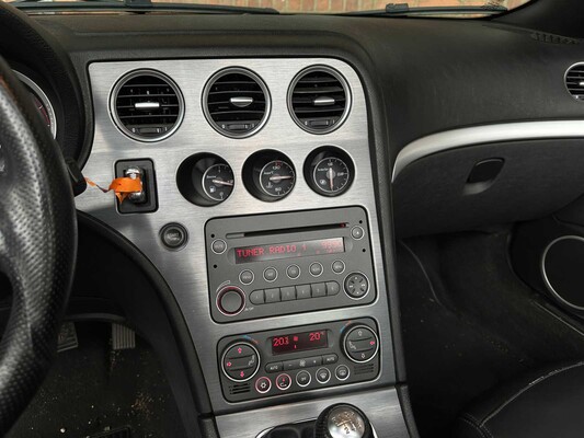 Alfa Romeo Spider TBi 1.8 200pk 2010